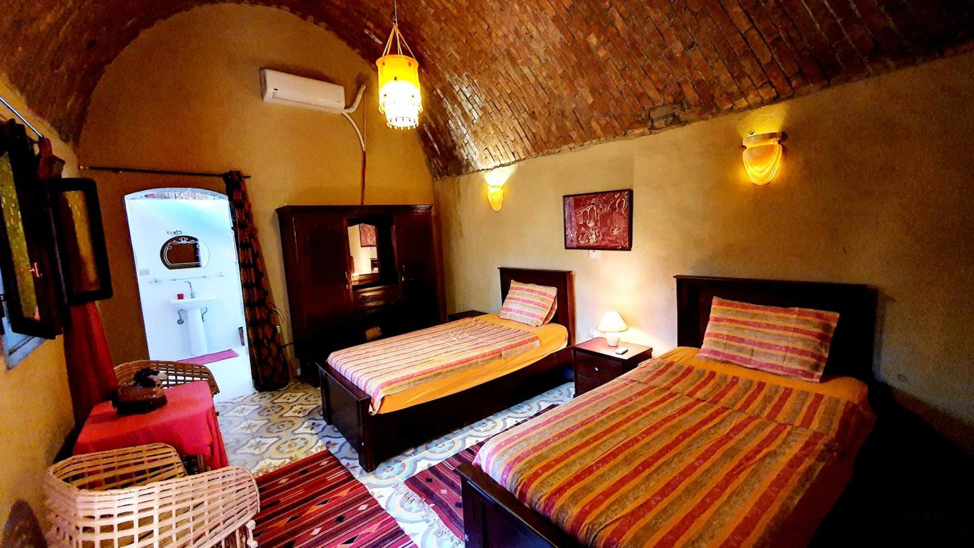 Scorpion House Luxor Hotel Exterior foto